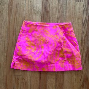 Tropical mini skirt with built in shorts.
